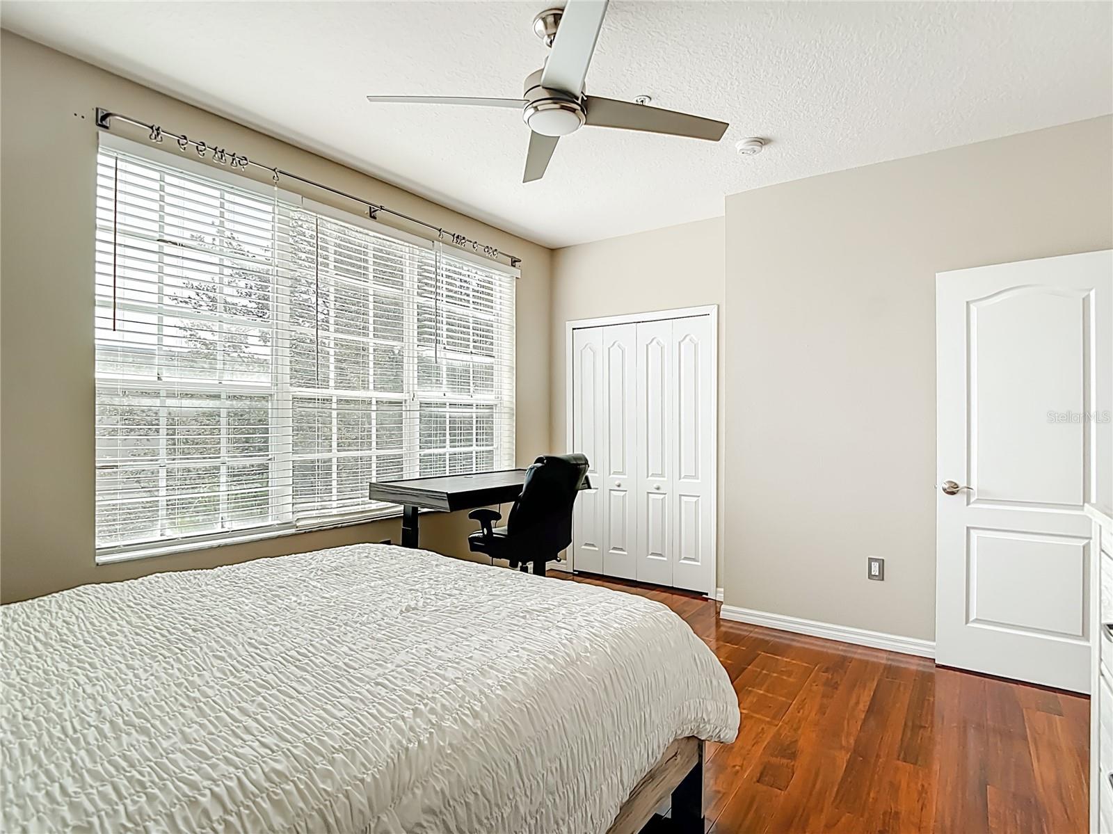 BAYSHORE WEST TWNHMS PH - Residential