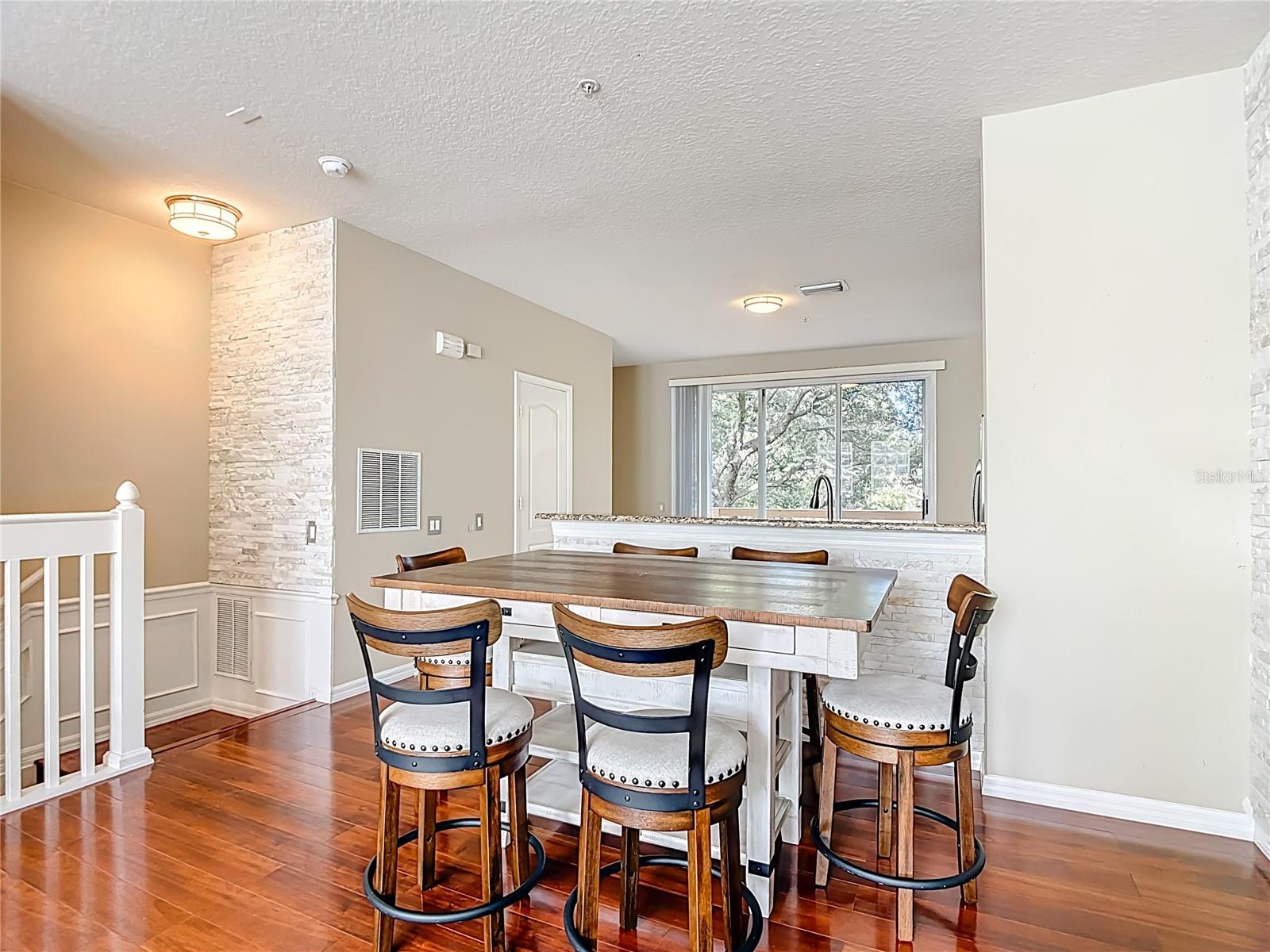 BAYSHORE WEST TWNHMS PH - Residential