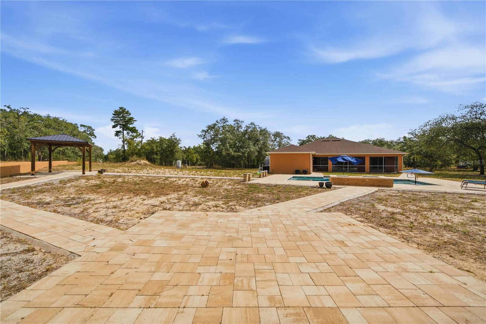 EARL R NELSON INC #12 & 13 - Residential