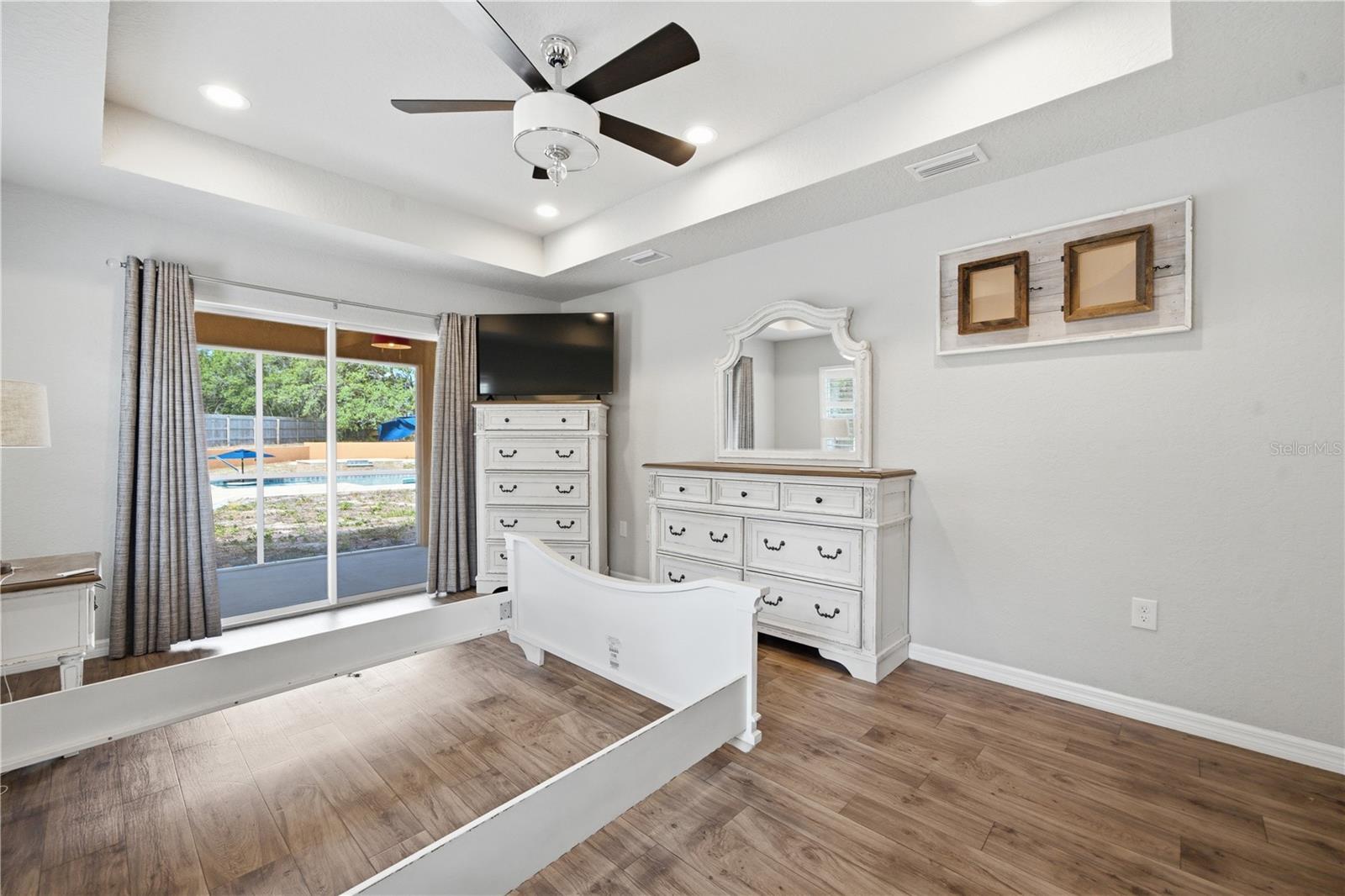 EARL R NELSON INC #12 & 13 - Residential