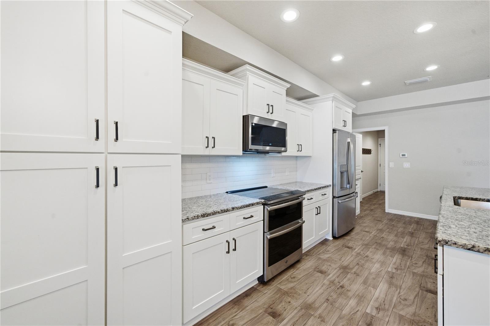 EARL R NELSON INC #12 & 13 - Residential
