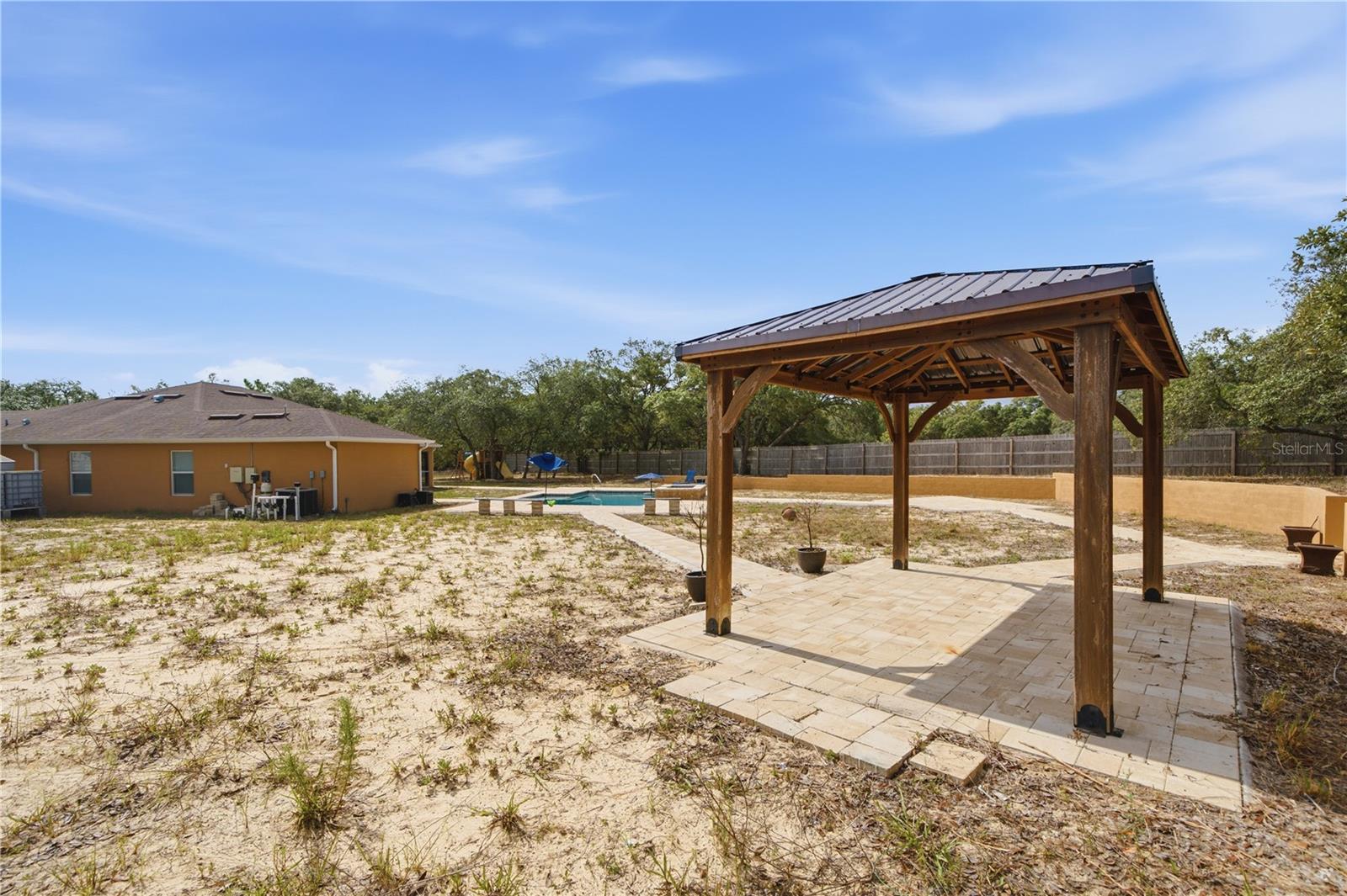 EARL R NELSON INC #12 & 13 - Residential