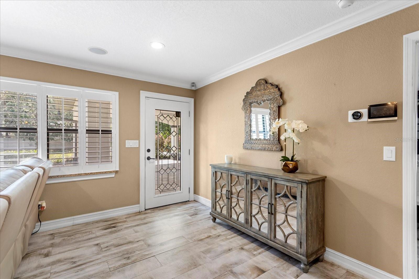 MCNEILS ORANGE VILLA - Residential