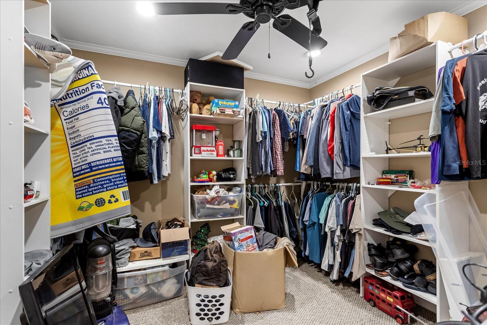 MCNEILS ORANGE VILLA - Residential