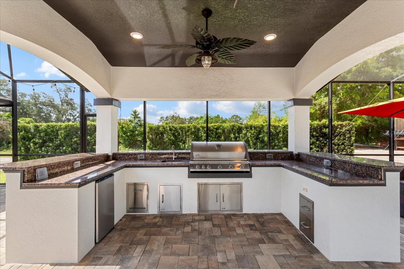 MCNEILS ORANGE VILLA - Residential
