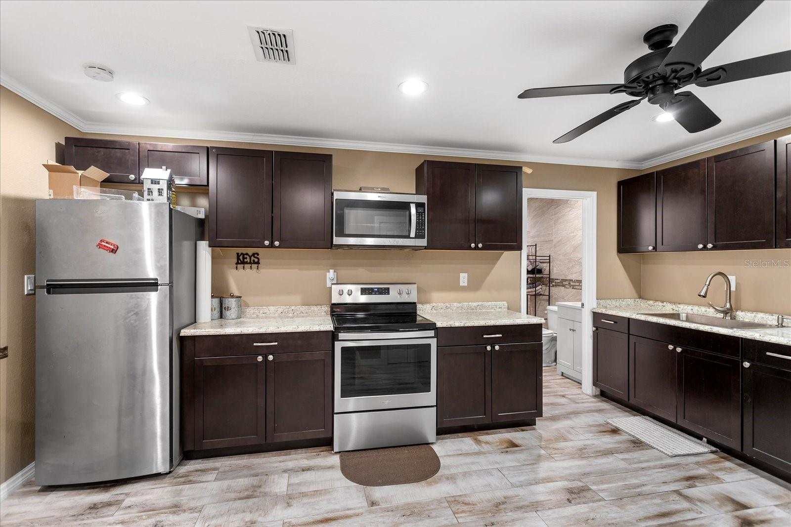 MCNEILS ORANGE VILLA - Residential