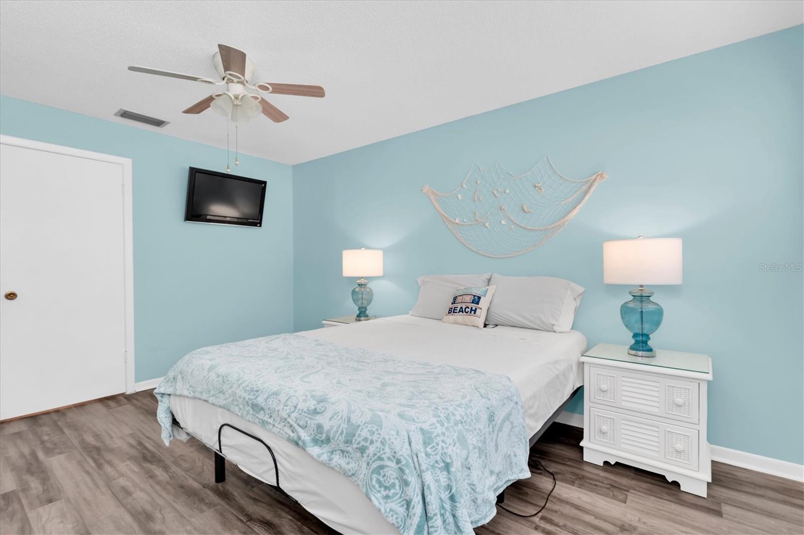VENDOME VILLAGE - Residential