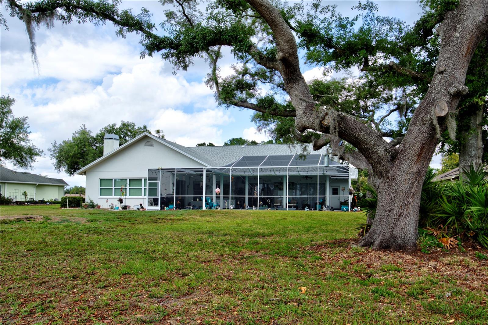 LAKE BERNADETTE - Residential