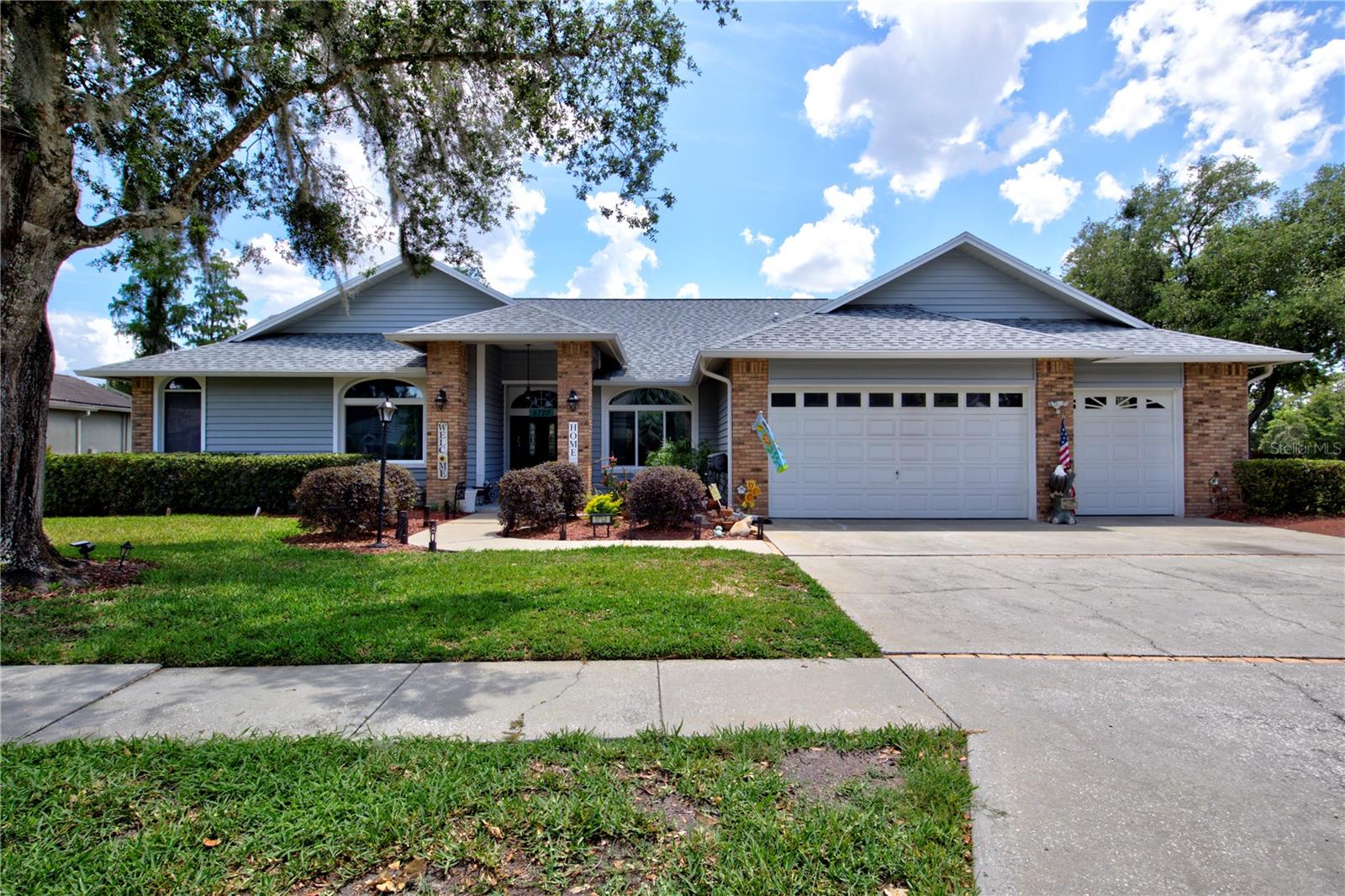 LAKE BERNADETTE - Residential