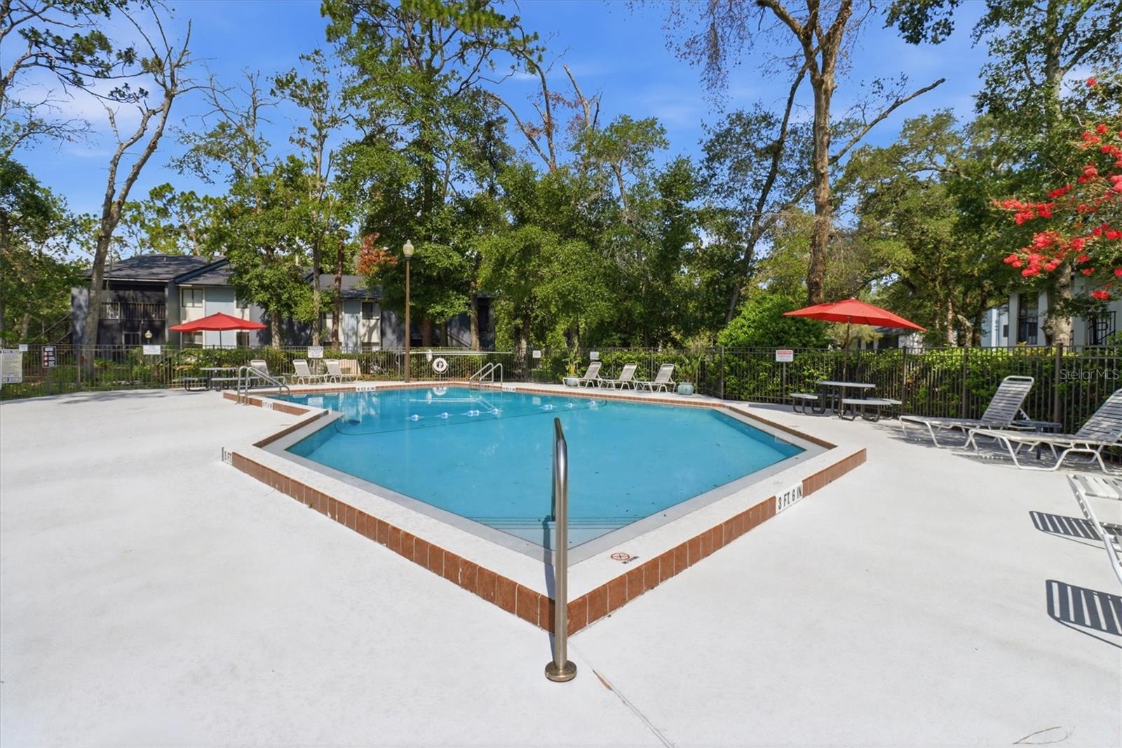 RESERVE AT WEKIVA BEND A CONDO - Residential
