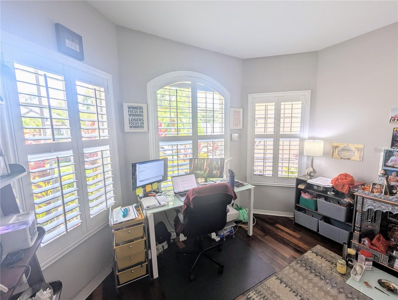 MANDOLIN PH 1 - Residential Lease