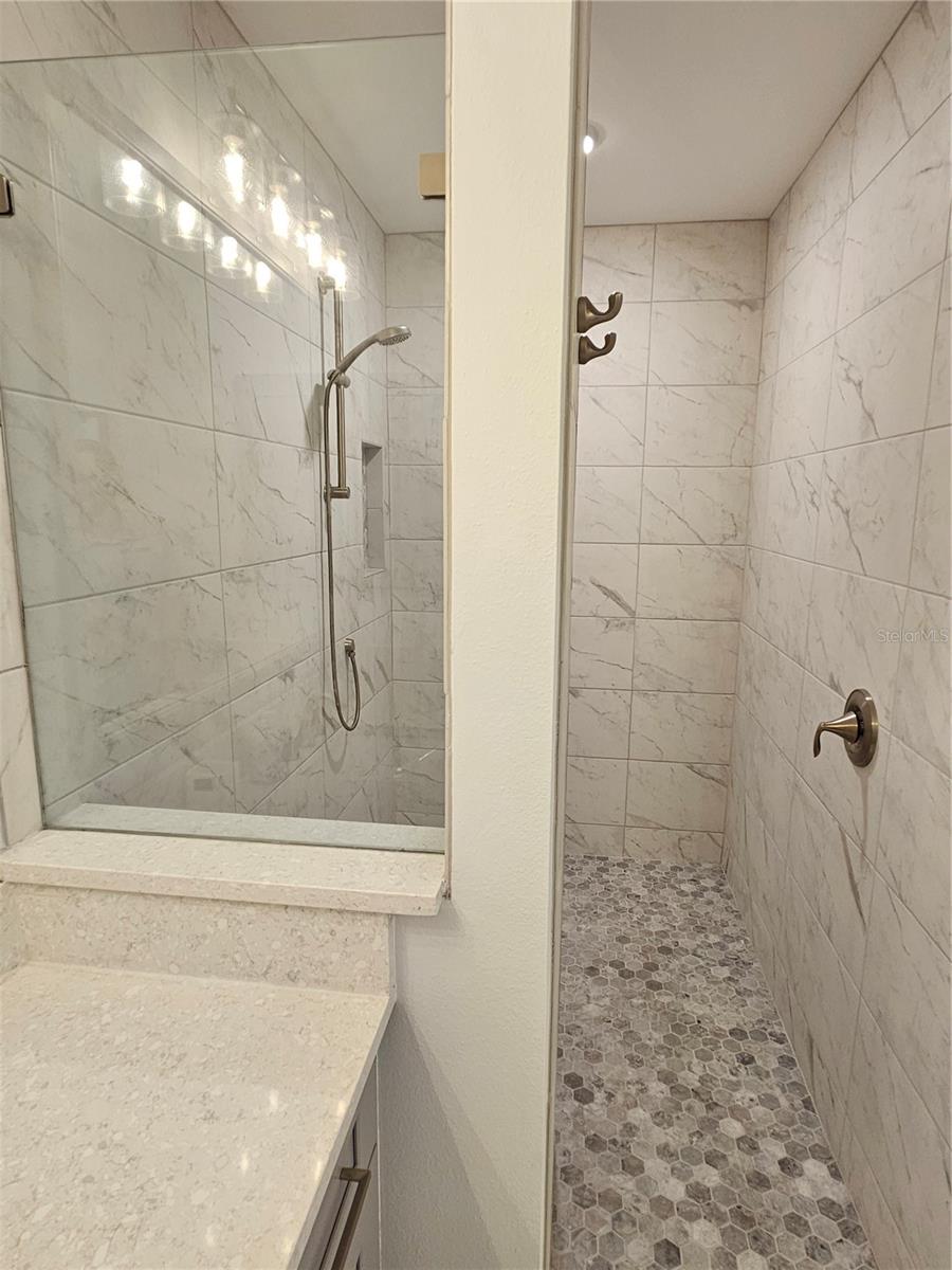 PORTO VISTA C - Residential Lease
