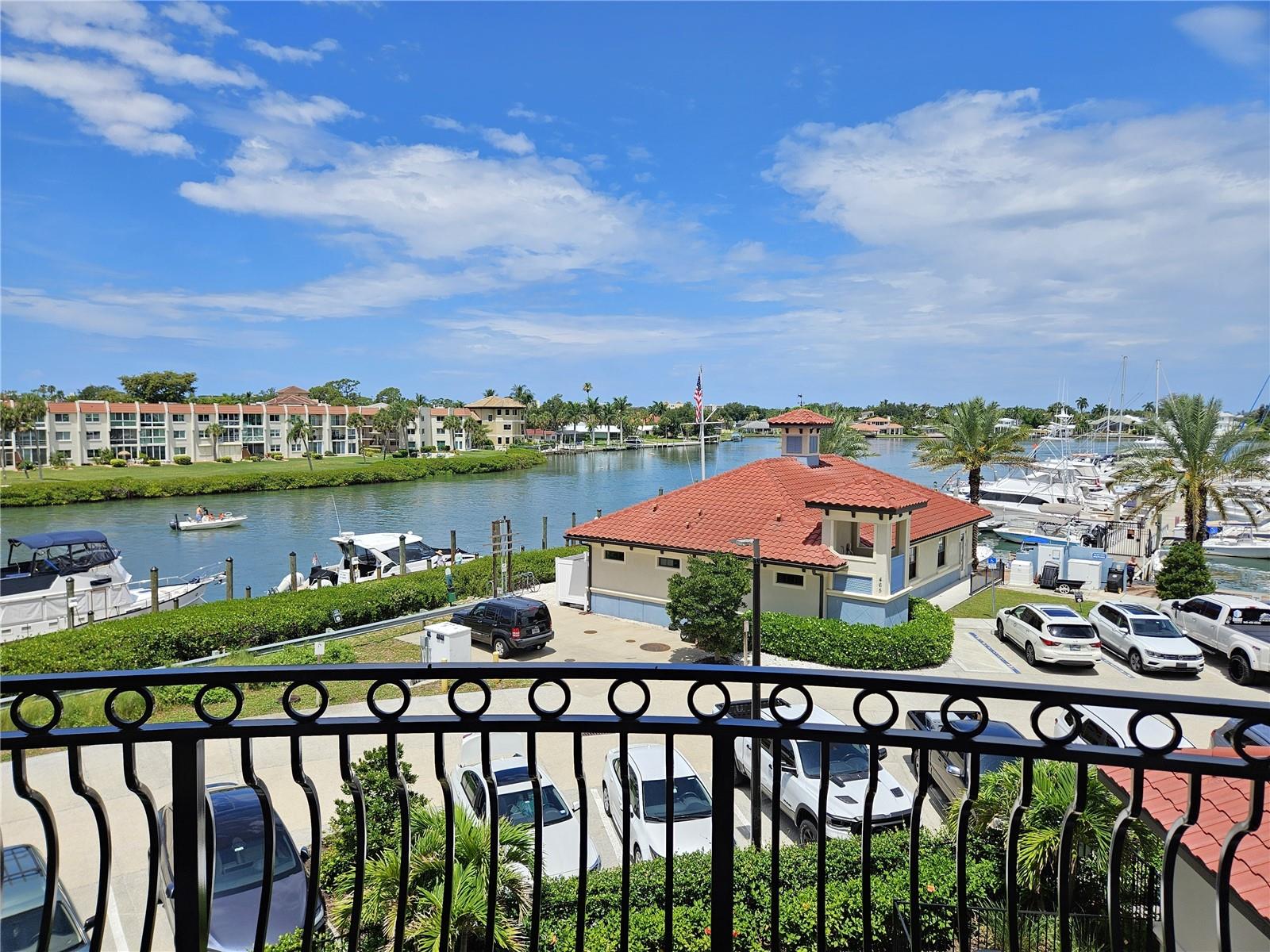 PORTO VISTA C - Residential Lease