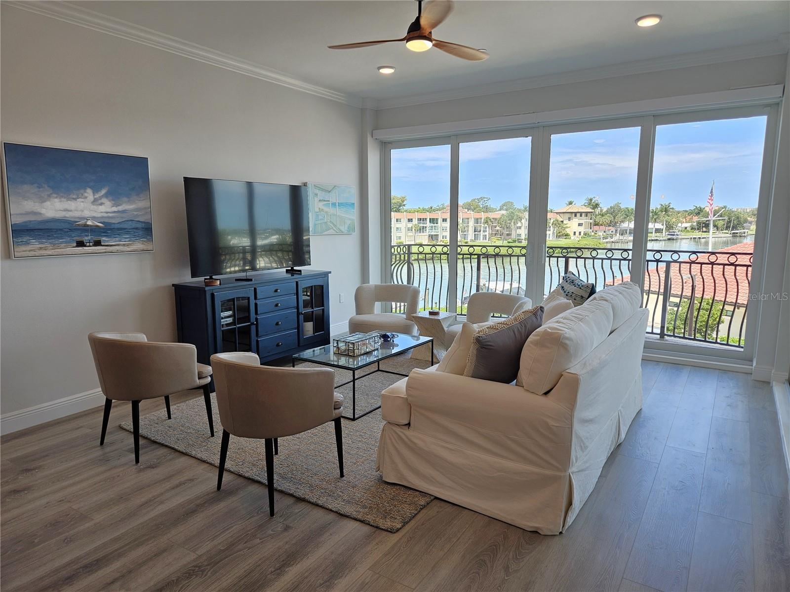 PORTO VISTA C - Residential Lease