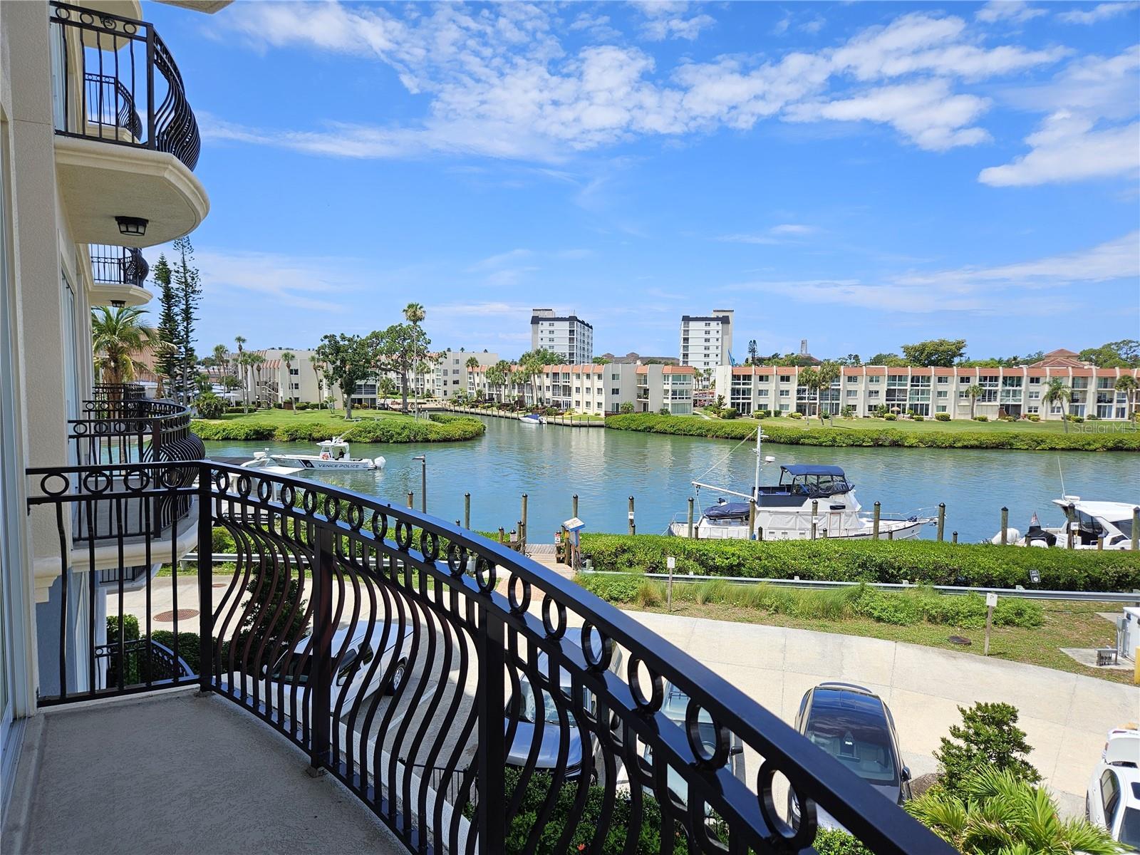 PORTO VISTA C - Residential Lease