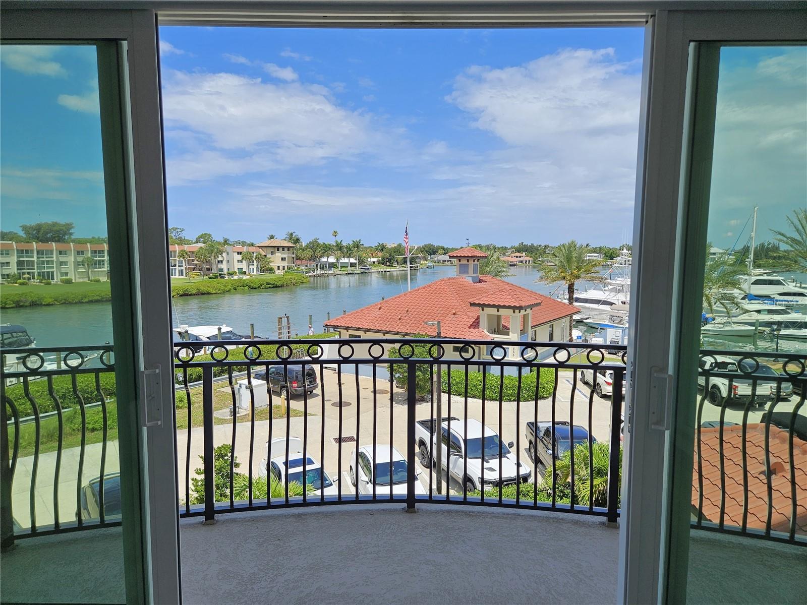 PORTO VISTA C - Residential Lease