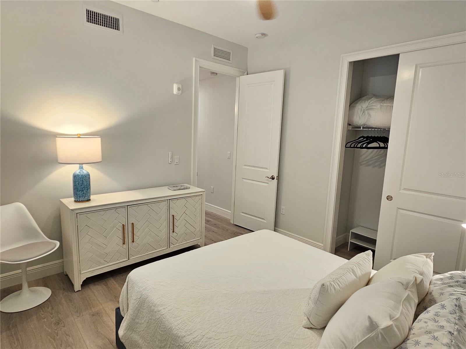PORTO VISTA C - Residential Lease