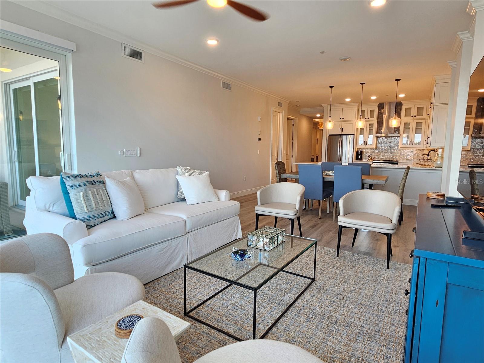 PORTO VISTA C - Residential Lease
