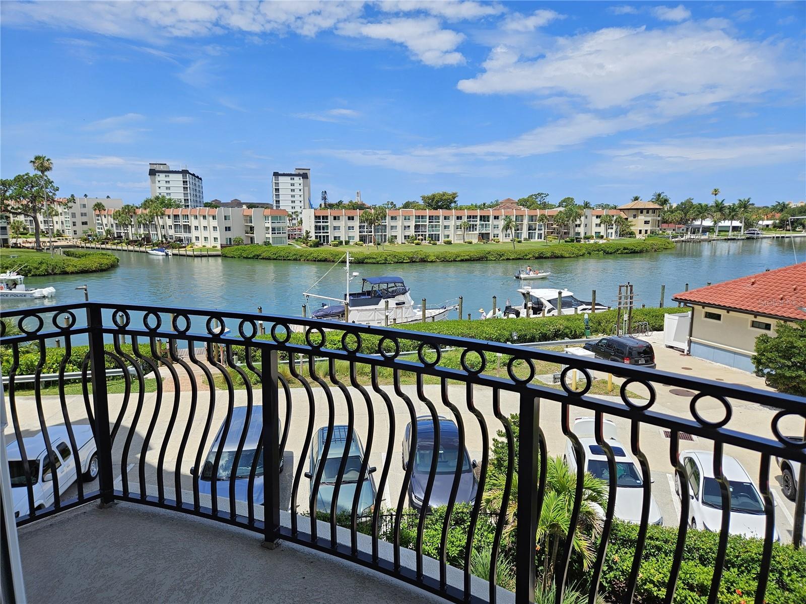 PORTO VISTA C - Residential Lease