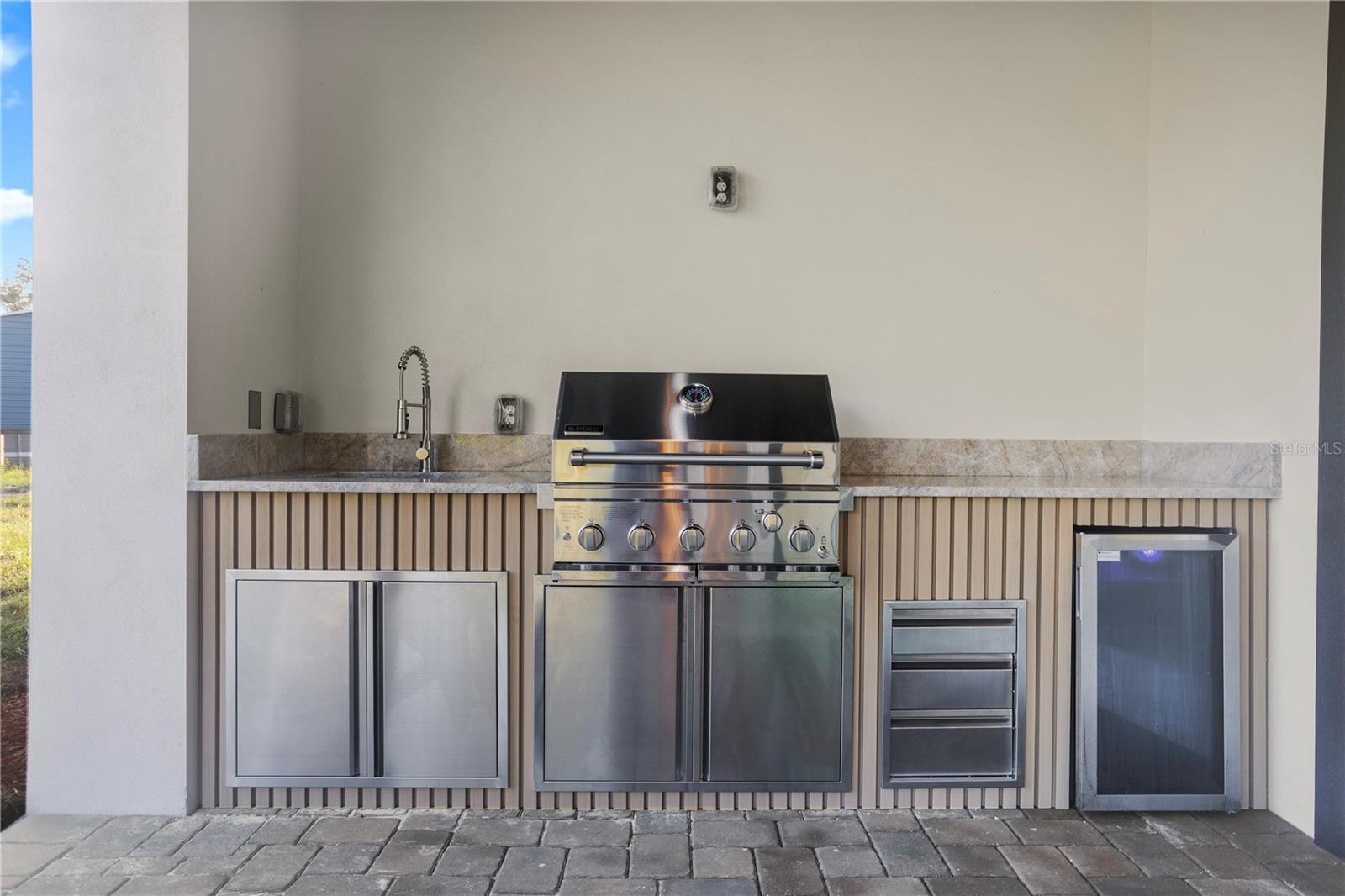 ROYAL TRAILS UNIT 01 - Residential