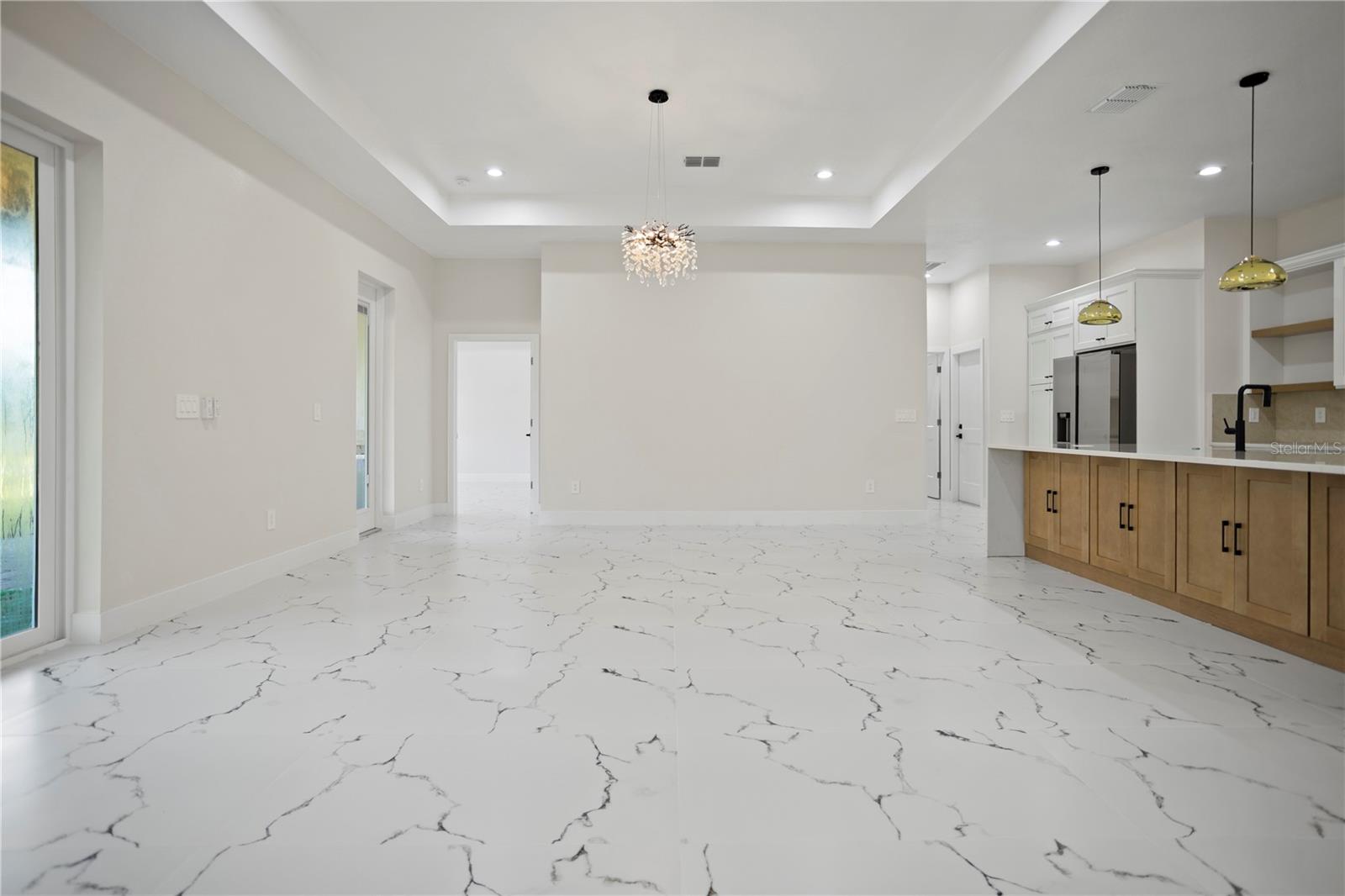 ROYAL TRAILS UNIT 01 - Residential