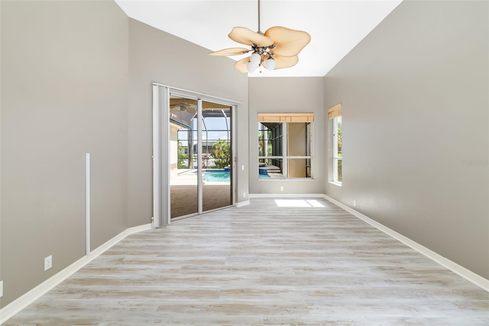 HARBOUR WALK, RIVERDALE REV - Residential