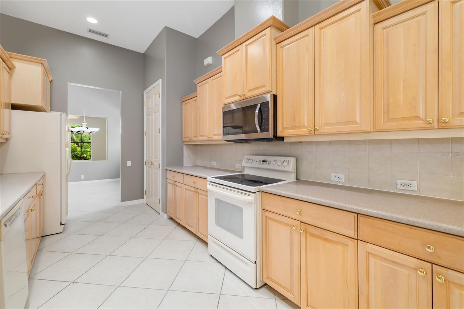 HARBOUR WALK, RIVERDALE REV - Residential