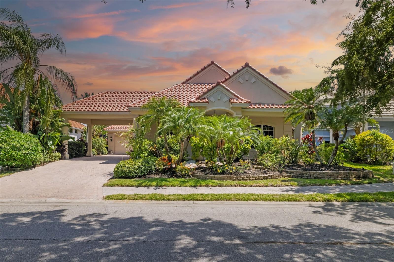 HARBOUR WALK, RIVERDALE REV - Residential
