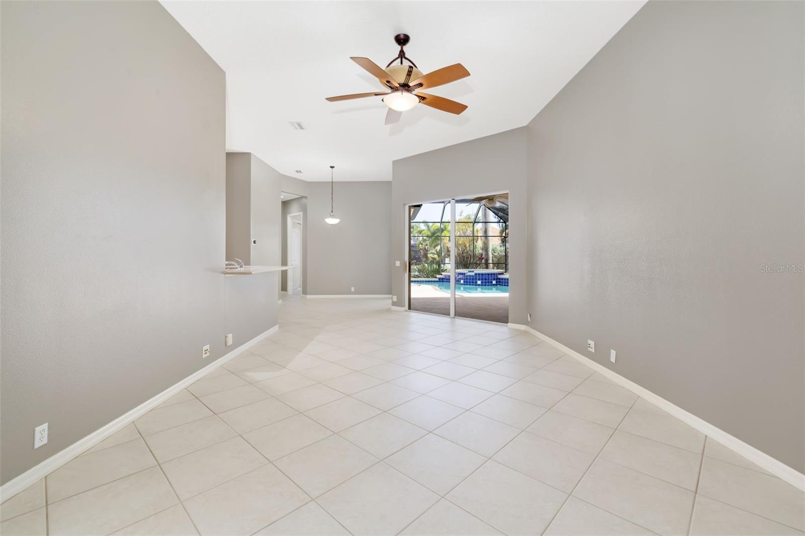 HARBOUR WALK, RIVERDALE REV - Residential