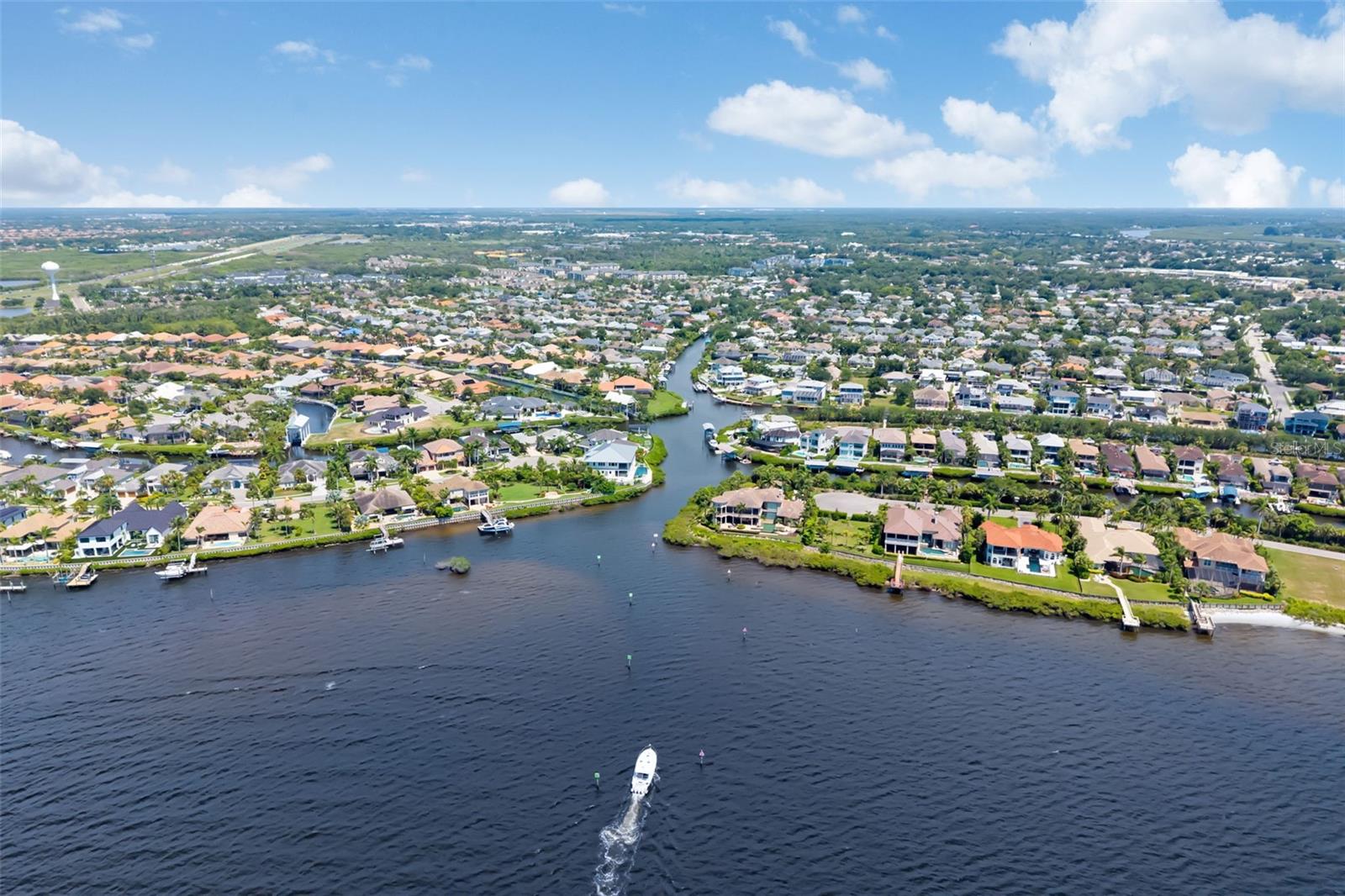 HARBOUR WALK, RIVERDALE REV - Residential
