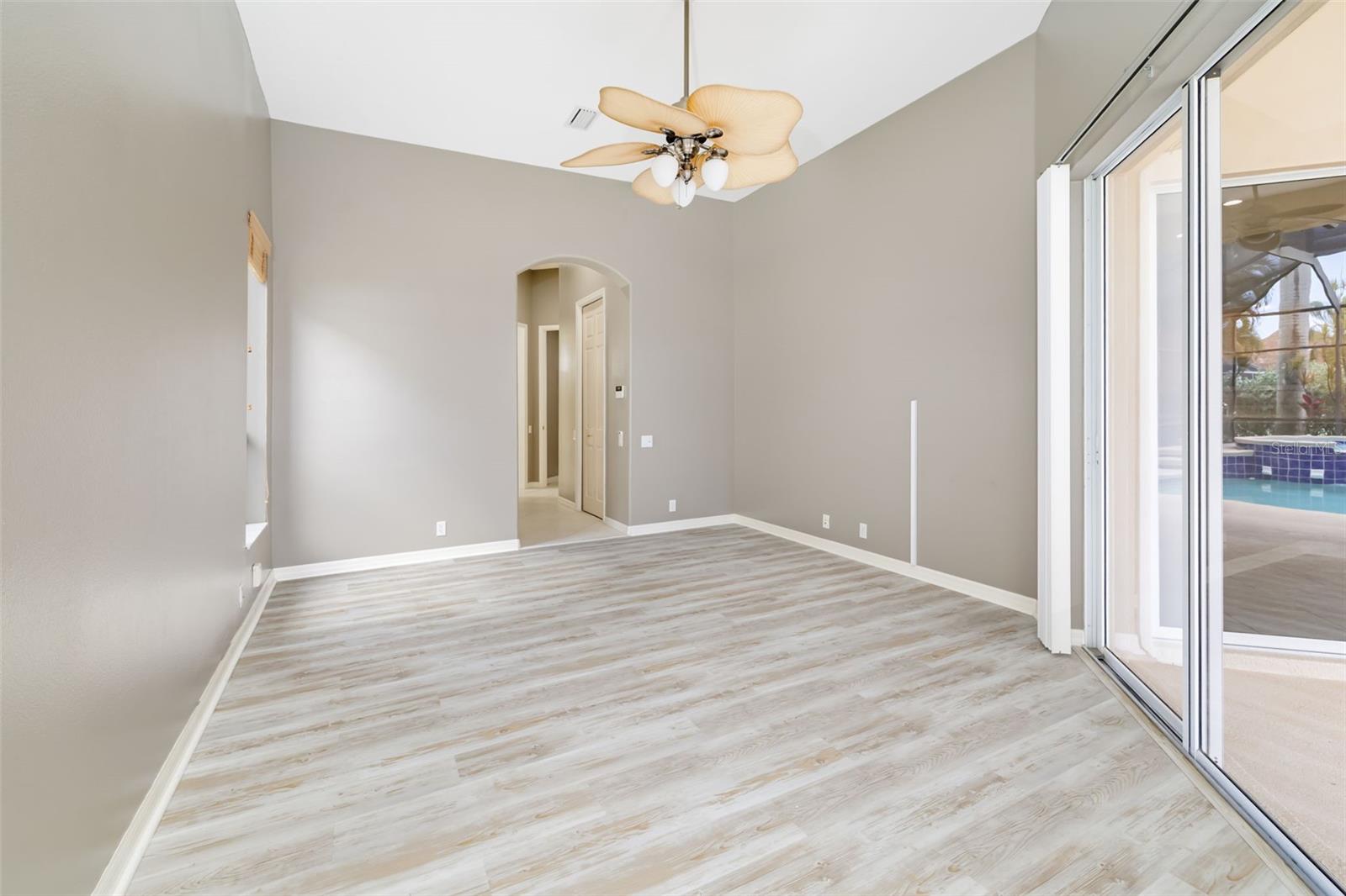 HARBOUR WALK, RIVERDALE REV - Residential
