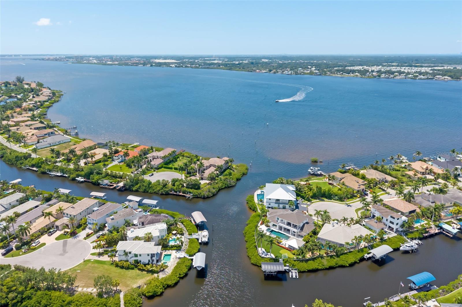 HARBOUR WALK, RIVERDALE REV - Residential