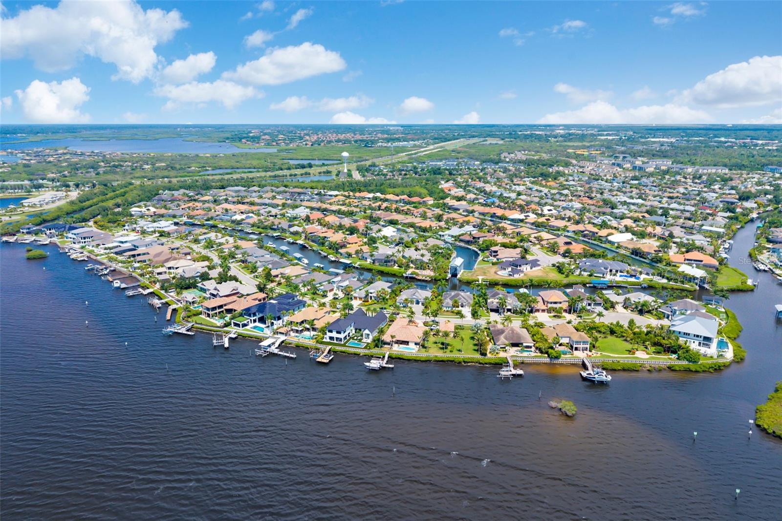 HARBOUR WALK, RIVERDALE REV - Residential