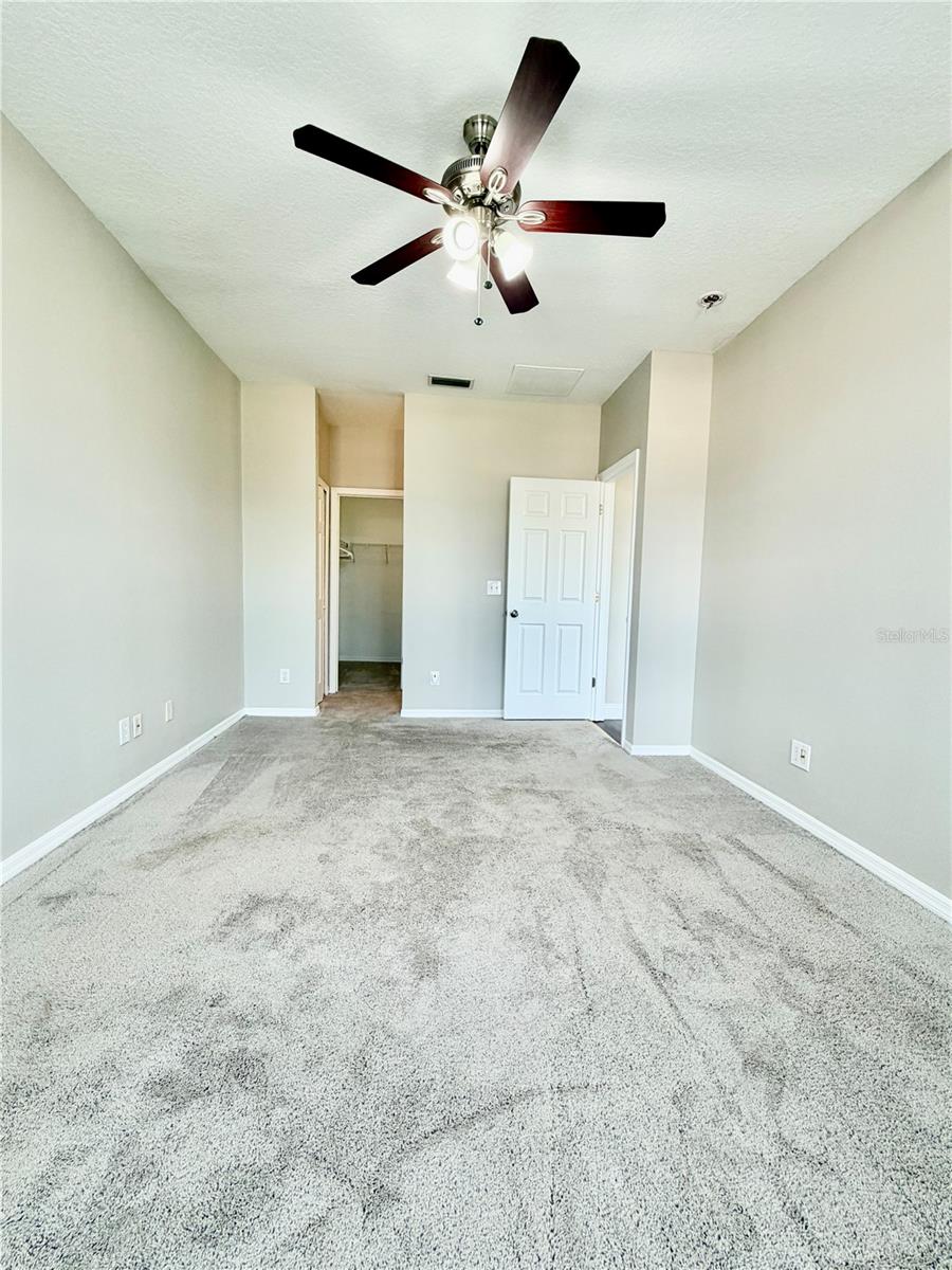 MEADOW POINTE - Residential Lease