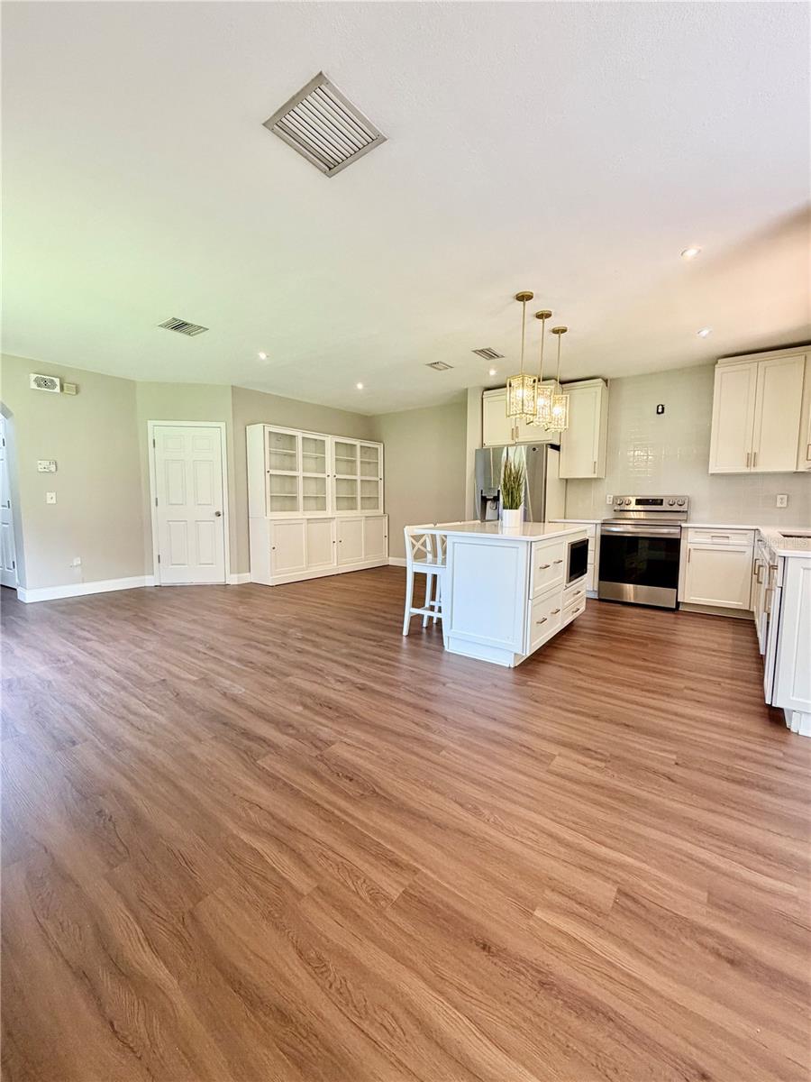 MEADOW POINTE - Residential Lease