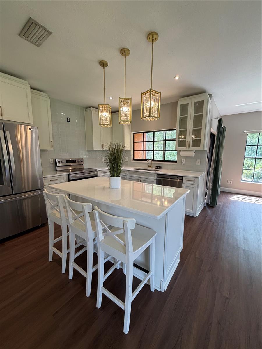 MEADOW POINTE - Residential Lease