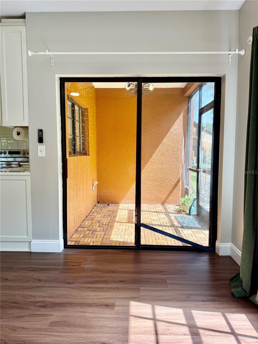 MEADOW POINTE - Residential Lease