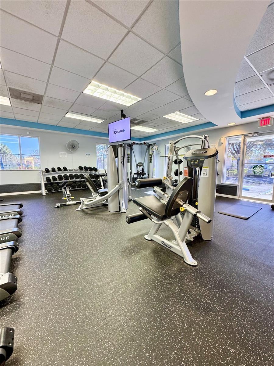 MEADOW POINTE - Residential Lease