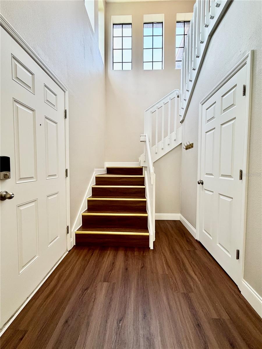 MEADOW POINTE - Residential Lease