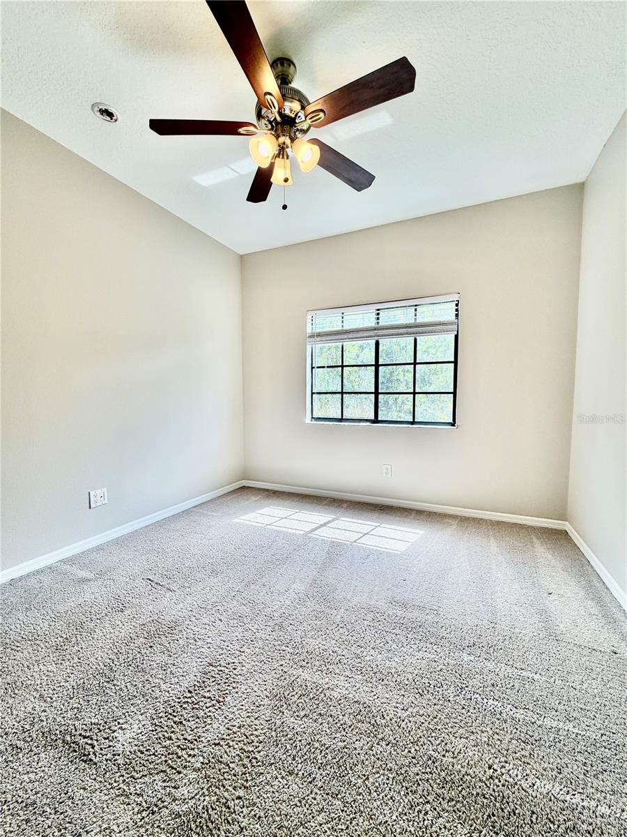 MEADOW POINTE - Residential Lease