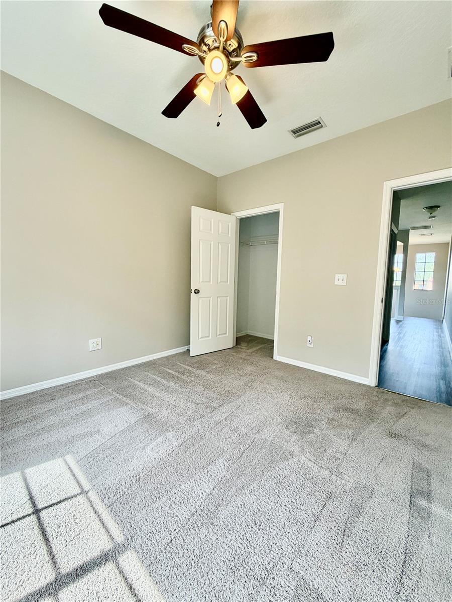 MEADOW POINTE - Residential Lease