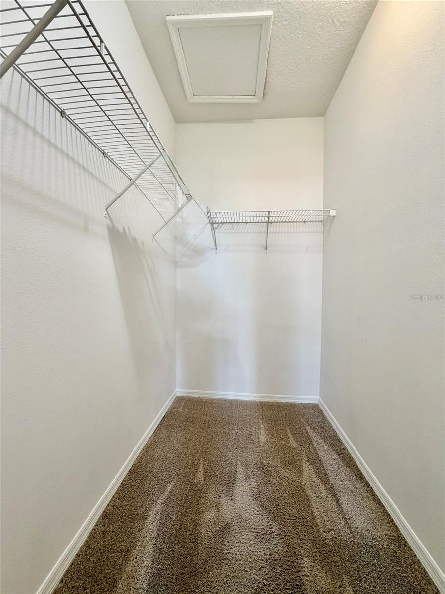 MEADOW POINTE - Residential Lease