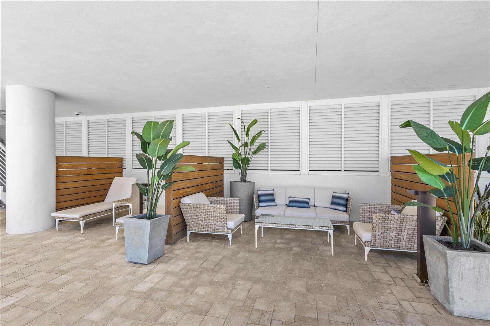 TEN35 SEASIDE - Residential