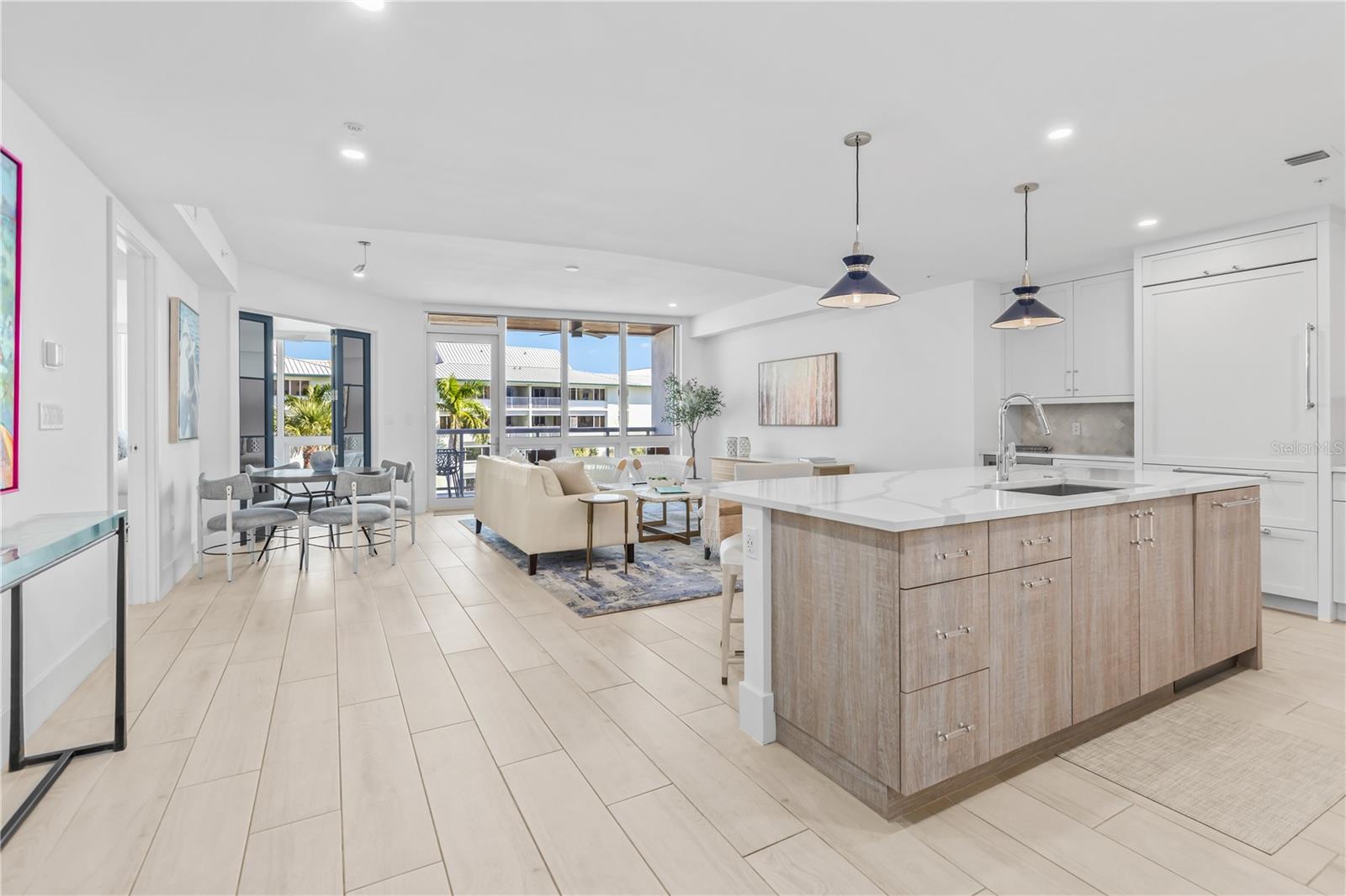 TEN35 SEASIDE - Residential