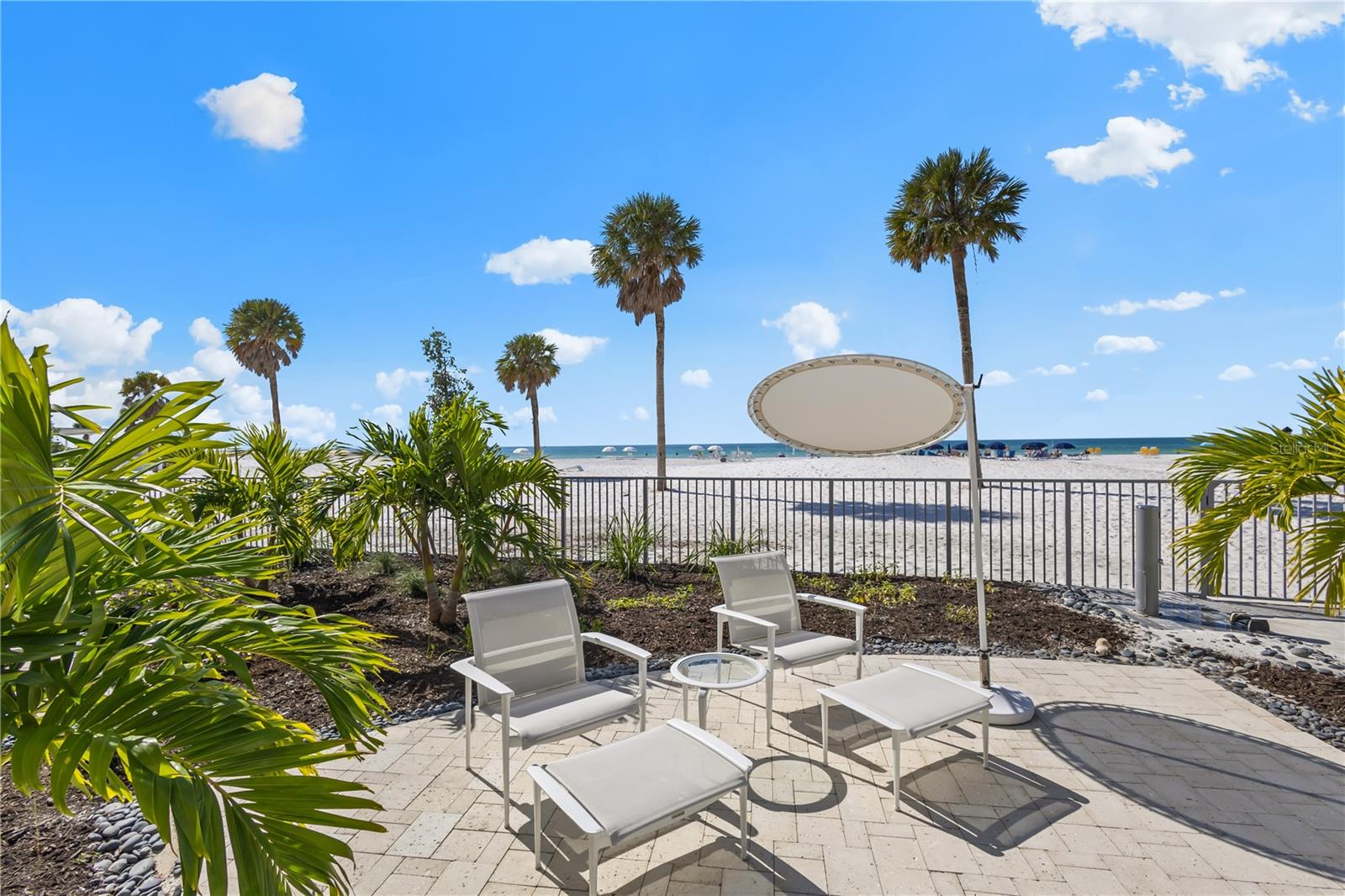 TEN35 SEASIDE - Residential