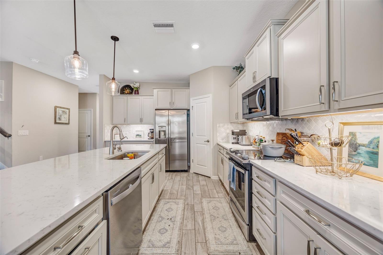 BIRCHWOOD PRESERVE NORTH PH 1 - Residential