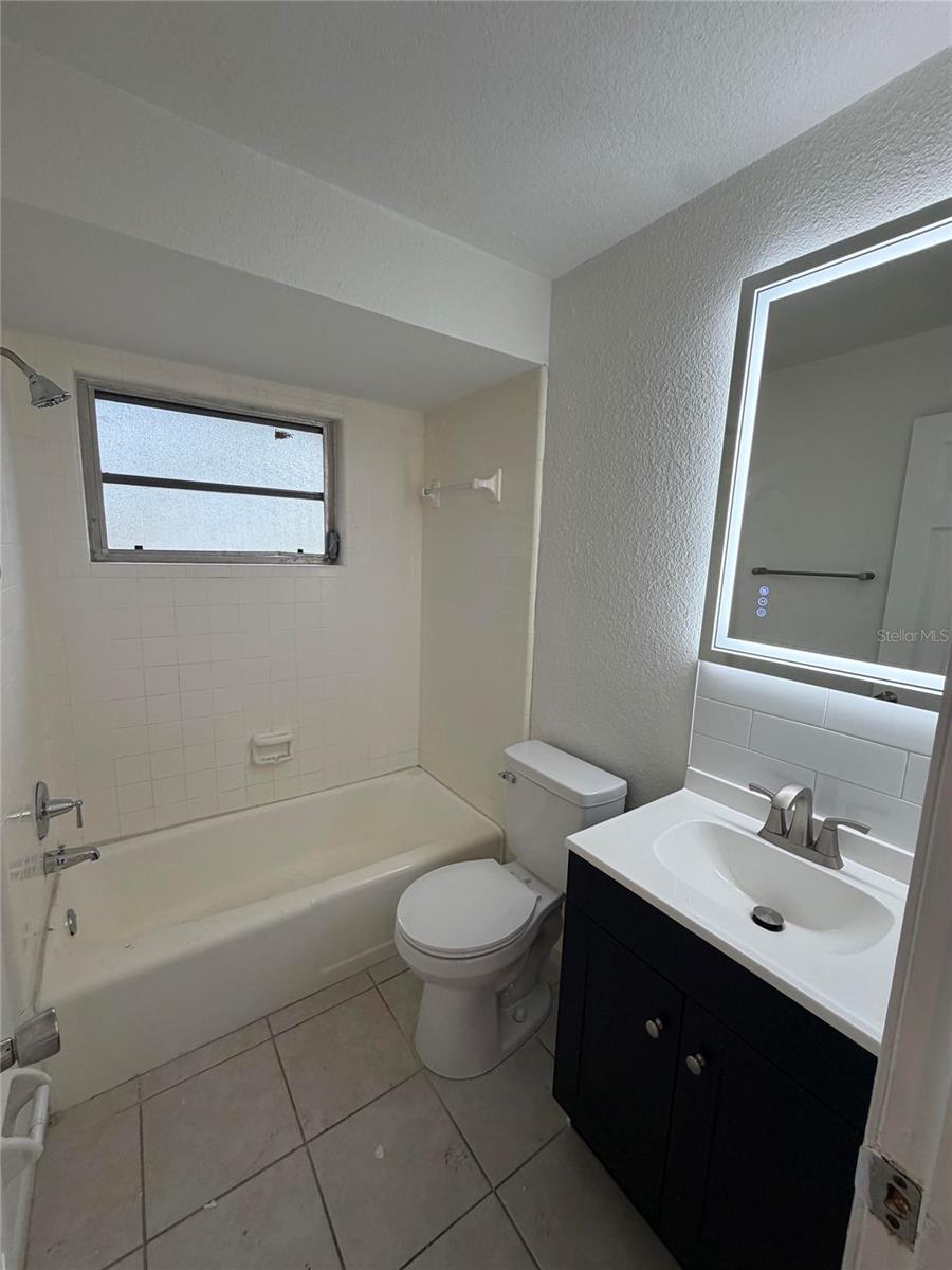 RILLINGS SUB G F - Residential Lease