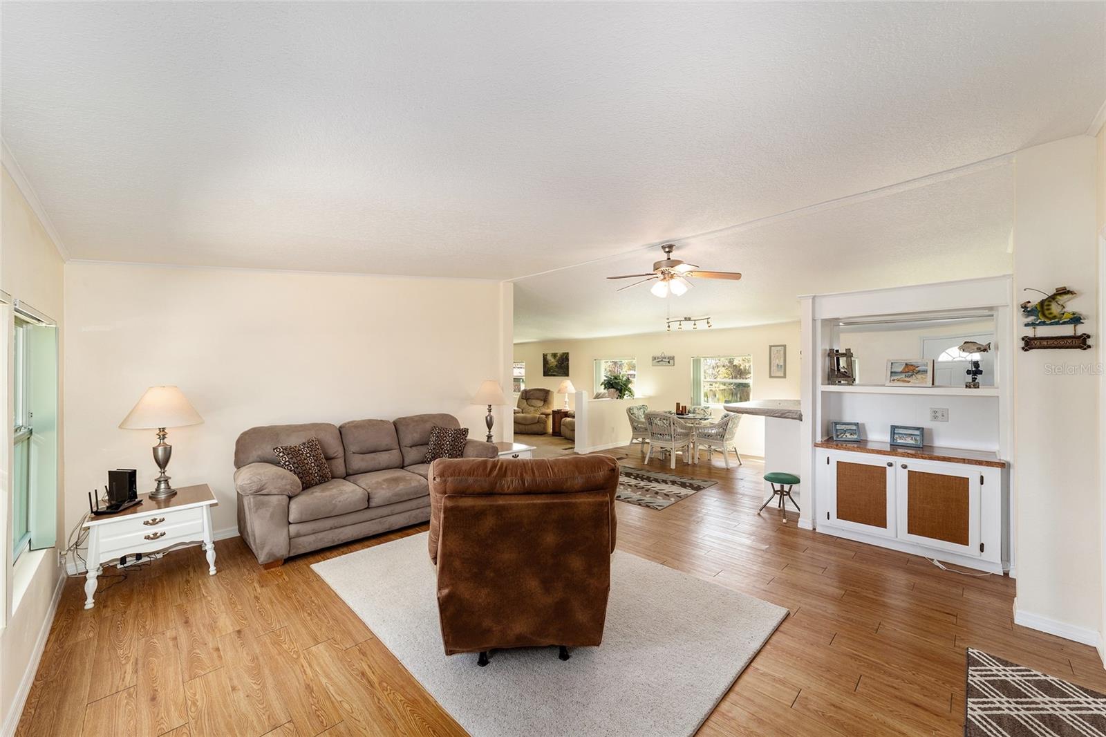 POINT LONESOME UNIT 2 (SEC 27) - Residential