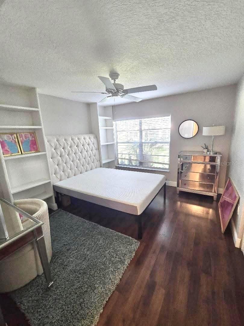 MILLPOND TRACE CONDO - Residential