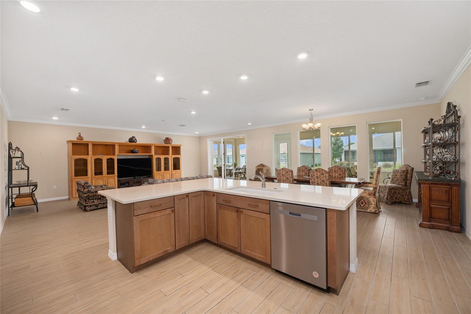 ON TOP OF THE WORLD  LONGLEAF RDG - Residential